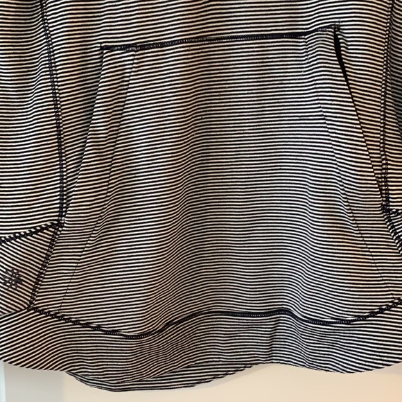 Athleta sweatshirt - Picture 3 of 6